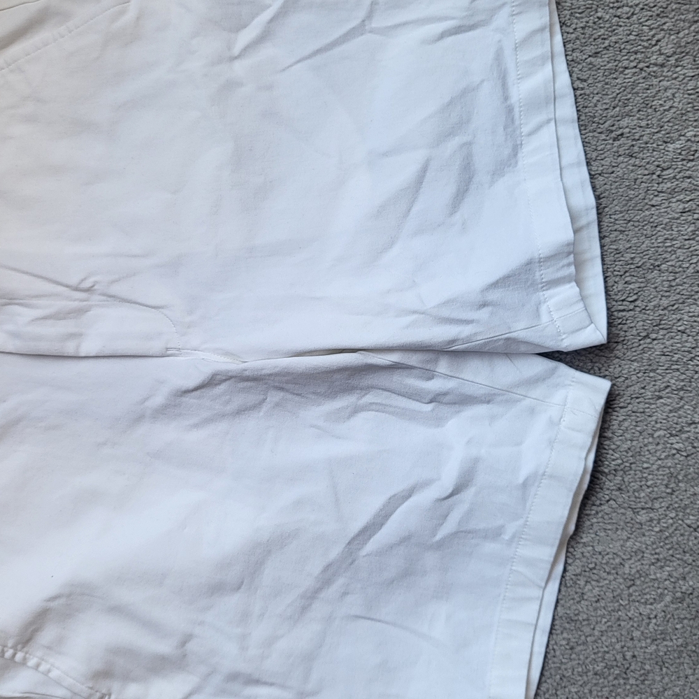 Club Room White Chino Shorts